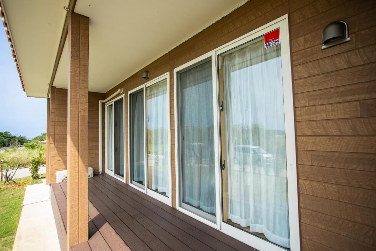 ヴィラ・アカバナー　A棟 Miyakojima (Okinawa) Exterior foto
